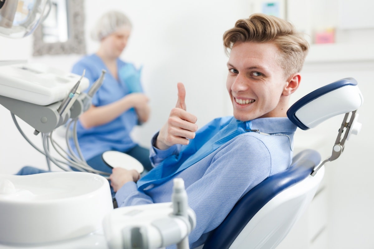 What to Expect at the Dentist