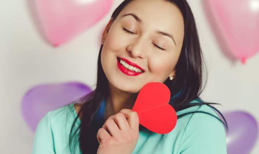 Romantic Makeover: Enhance Your Smile with Cosmetic Dentistry for Valentine’s Day
