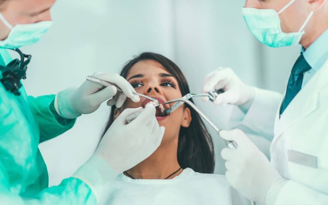 How to Choose the Right Cosmetic Dentist for Natural-Looking Results