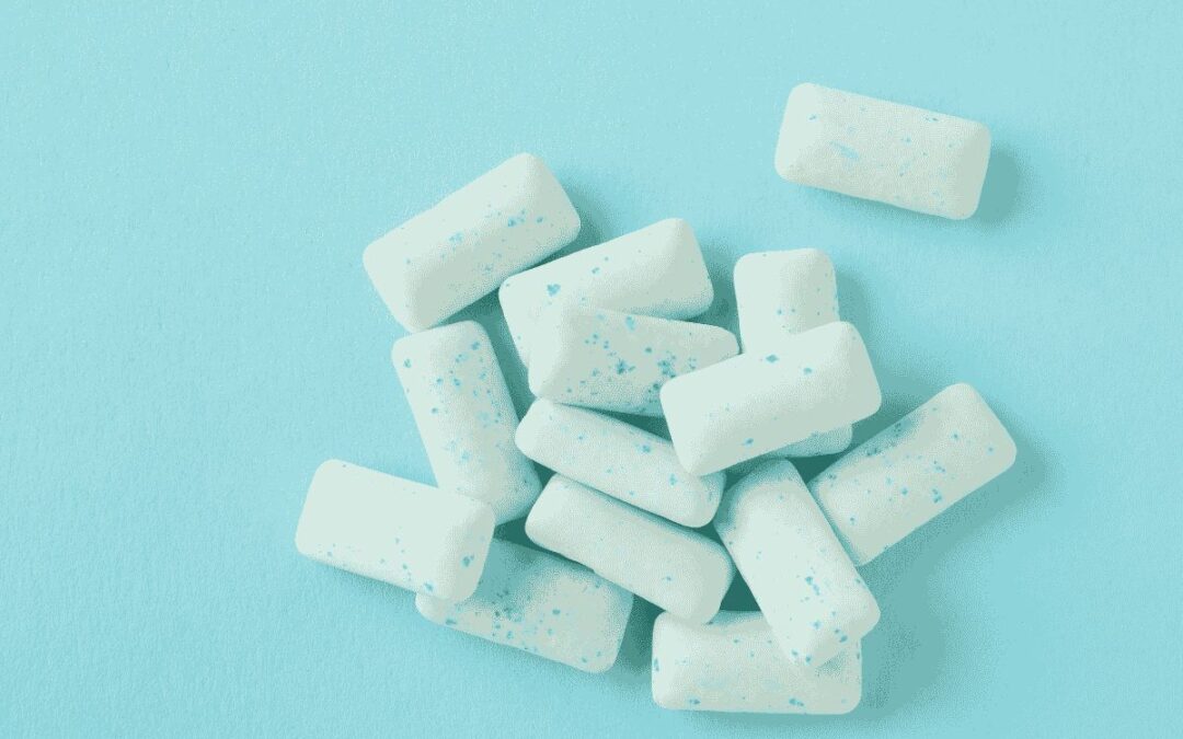 Can You Chew Gum With Dentures? Dentist Explains Safe Practices