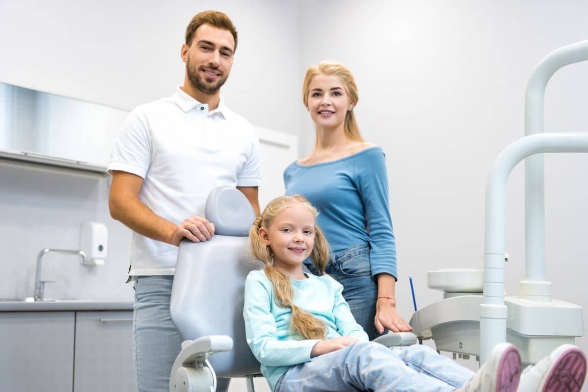 How a Family Dentist Helps Kids Develop Healthy Habits How a Family Dentist Helps Kids Develop Healthy Habits
