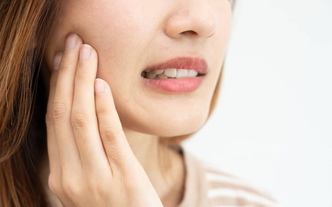 How Weather Changes in Overland Park Can Impact Tooth Sensitivity
